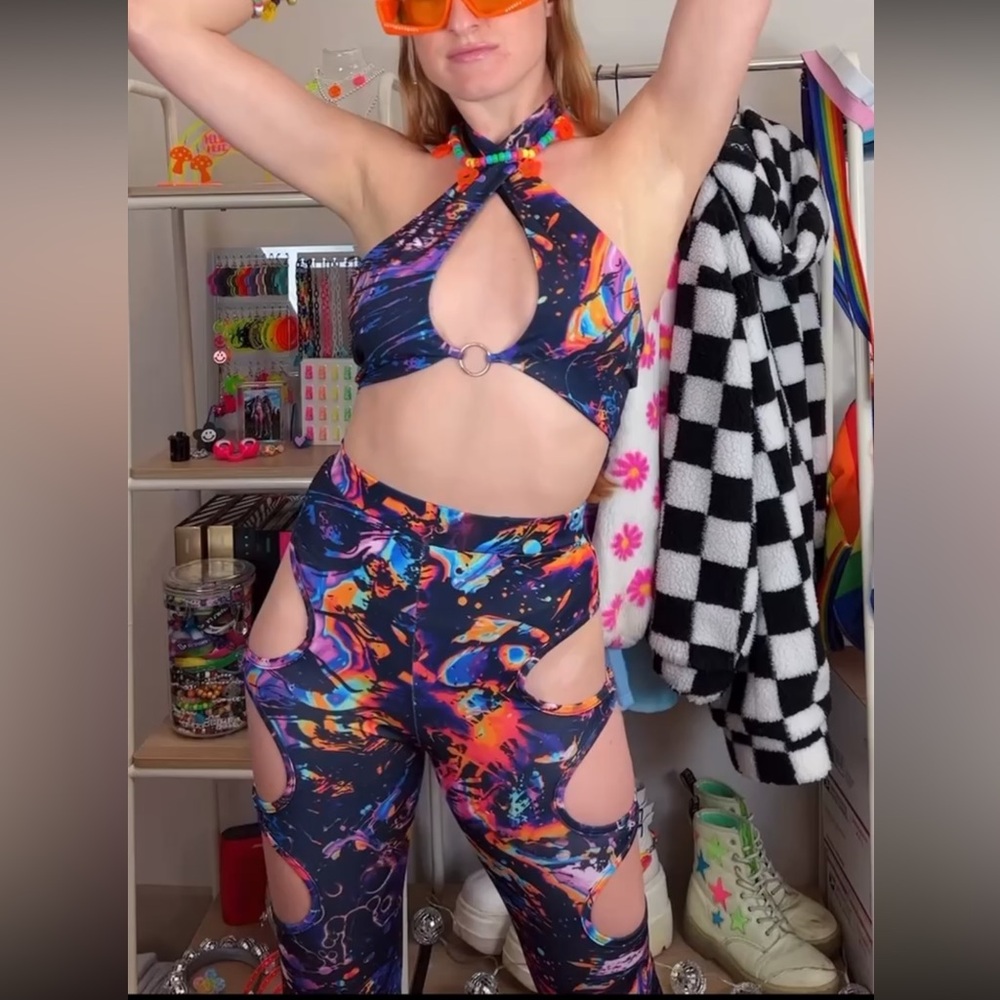 Iheartraves set